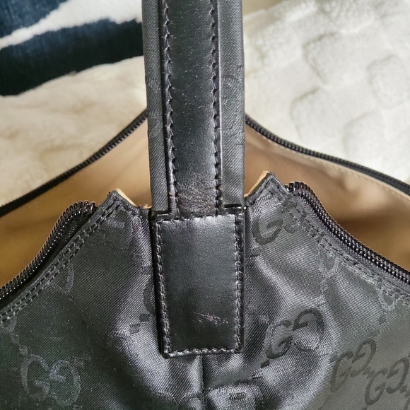 Gucci Black GG Nylon and Leather Double Pocket Hobo.. Authentic!! - Picture 13 of 14